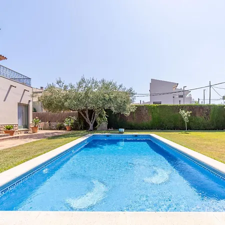 Holiday home Harmony House *
