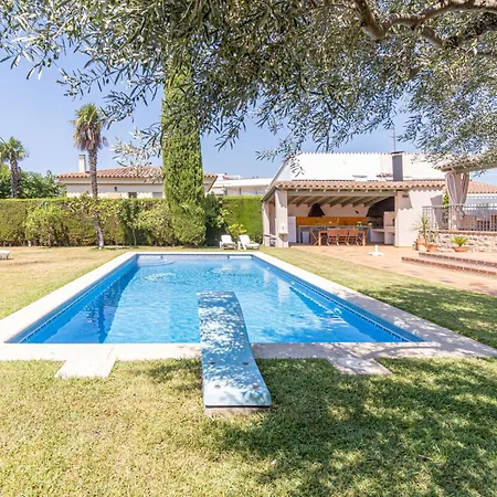Holiday home Harmony House