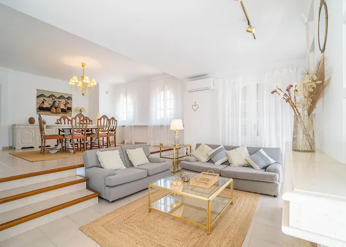 Nyaraló Harmony House Roses