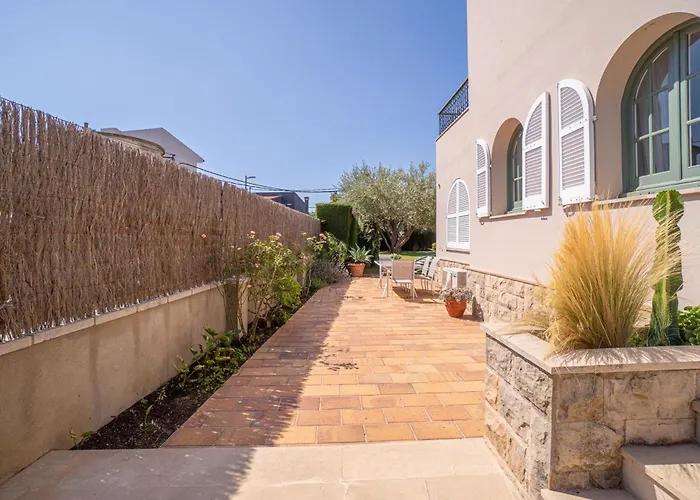 Nyaraló Harmony House Roses